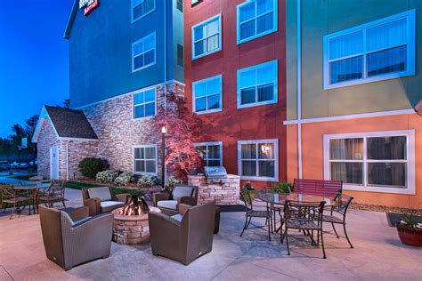 hotels columbia mo near mizzou.